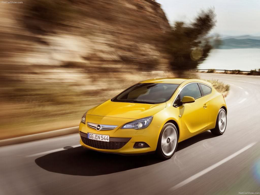 Opel-Astra_GTC_2012_1280x960_wallpaper_04.jpg