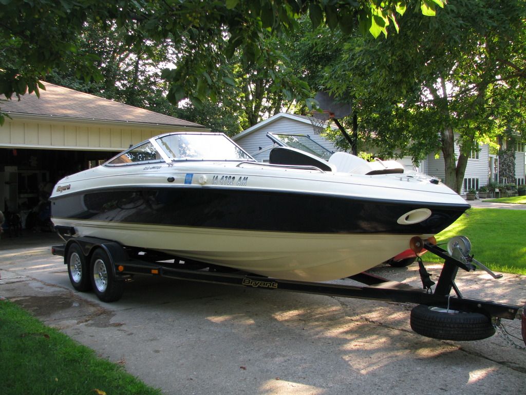 http://i1231.photobucket.com/albums/ee507/firstvtwin/IMG_2515.jpg