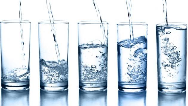 water8glass1.jpg