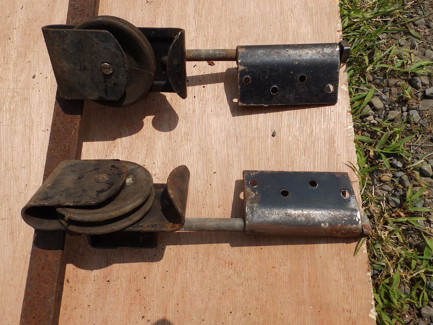 Antique Adjustable Barn Garage Door Rollers Pulleys Sliders Old Vintage