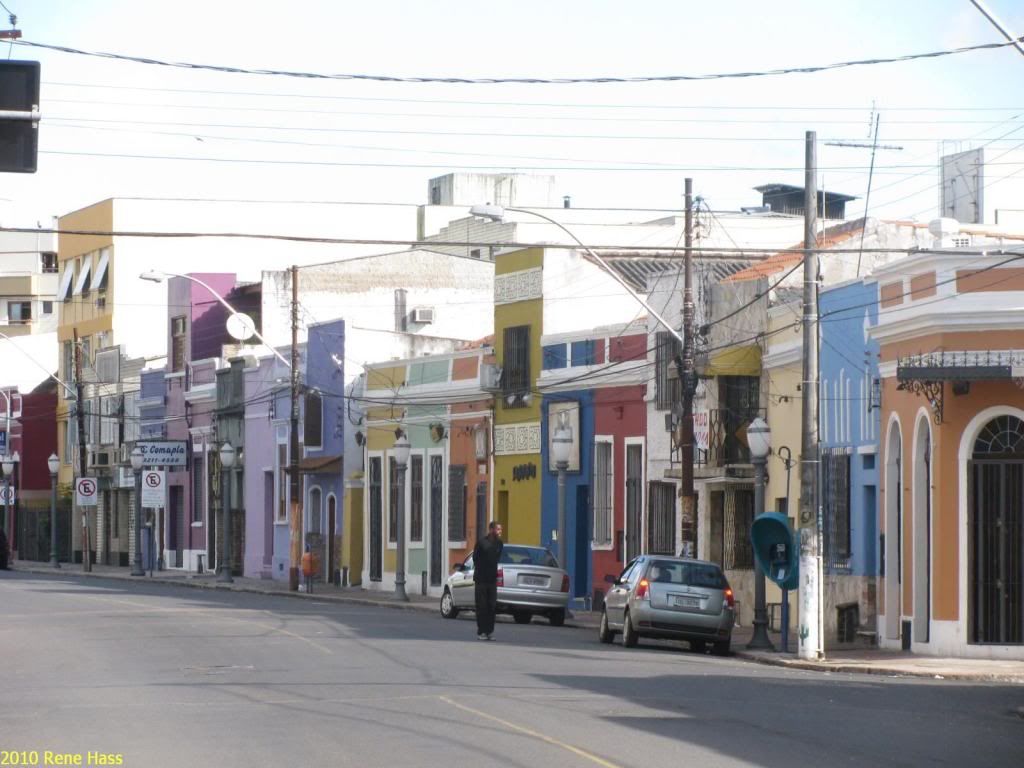 RS Porto Alegre As novas cores da rua João Alfredo (Cidade Baixa