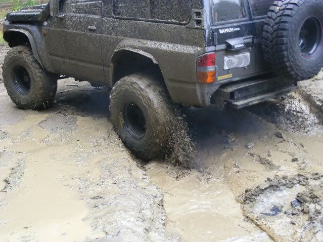 Nissan gq patrol mud flaps #7