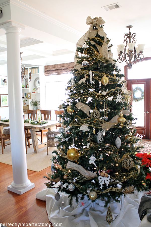 christmas tree decorating ideas at perfectly imperfect