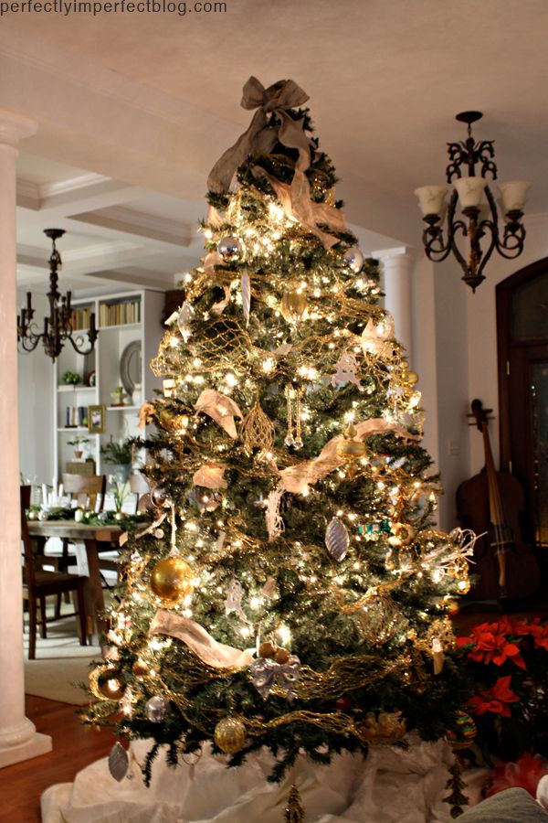 Christmas Decorating Ideas | Budget Decorating | Perfectly Imperfect | Home Decor Blog