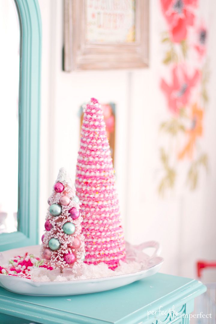 Christmas in the Kids' Rooms | perfectly imperfect