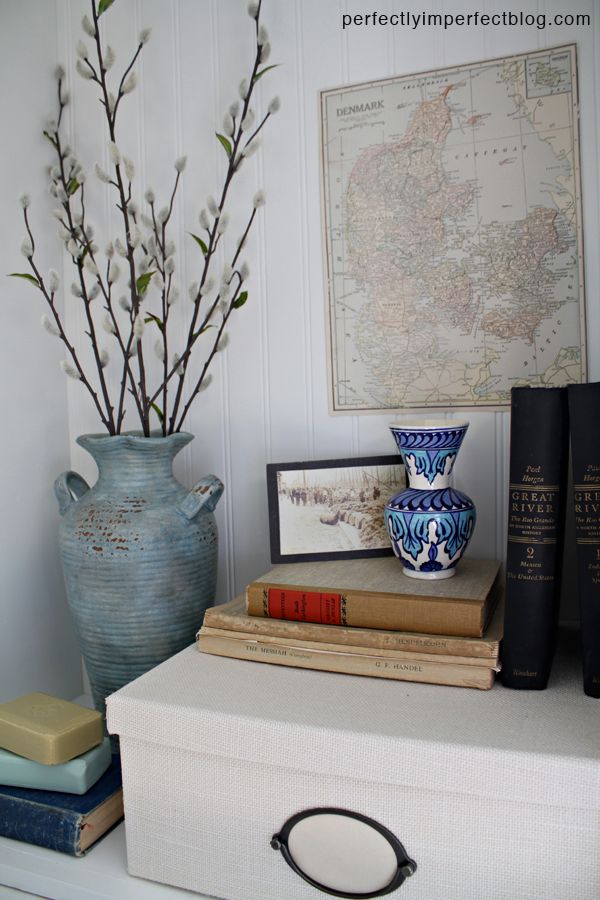 fall decorating & bookcase decorating from perfectly imperfect