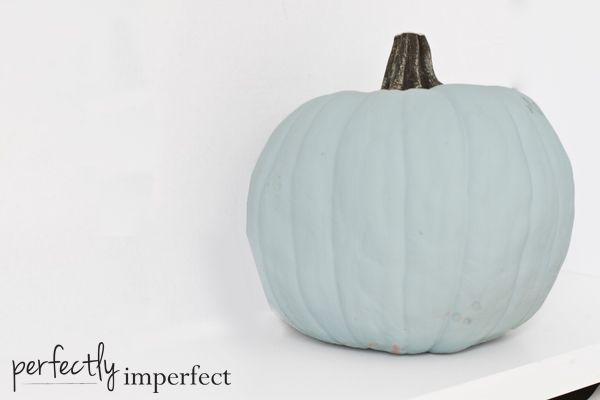 Fall Crafts: How to Paint Pretty Pumpkins | perfectly imperfect