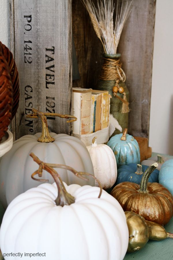 simple fall crafts using chalk paint & fall decorating