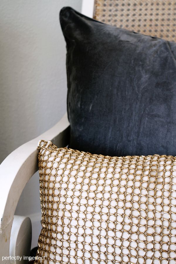 switch up your home decor with simple pillow changes