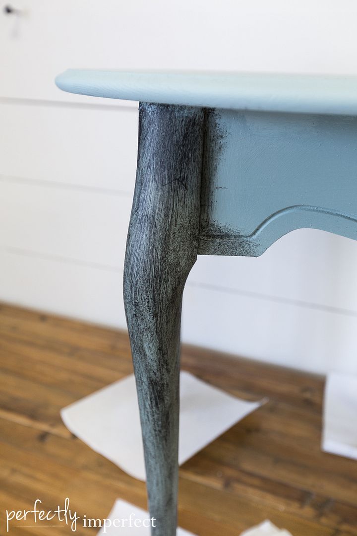 Perfectly Imperfect | Oak Side Table Makeover | Chalk Paint Wax in Black