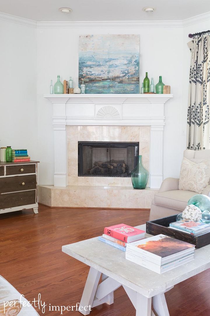 Spring Decorating | Living Room | Mantel | Perfectly Imperfect