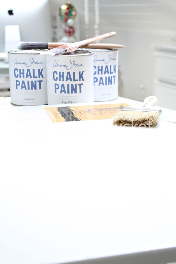 chalk paint diy wall art