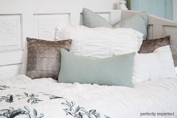 shabby chic bedding | cottage style