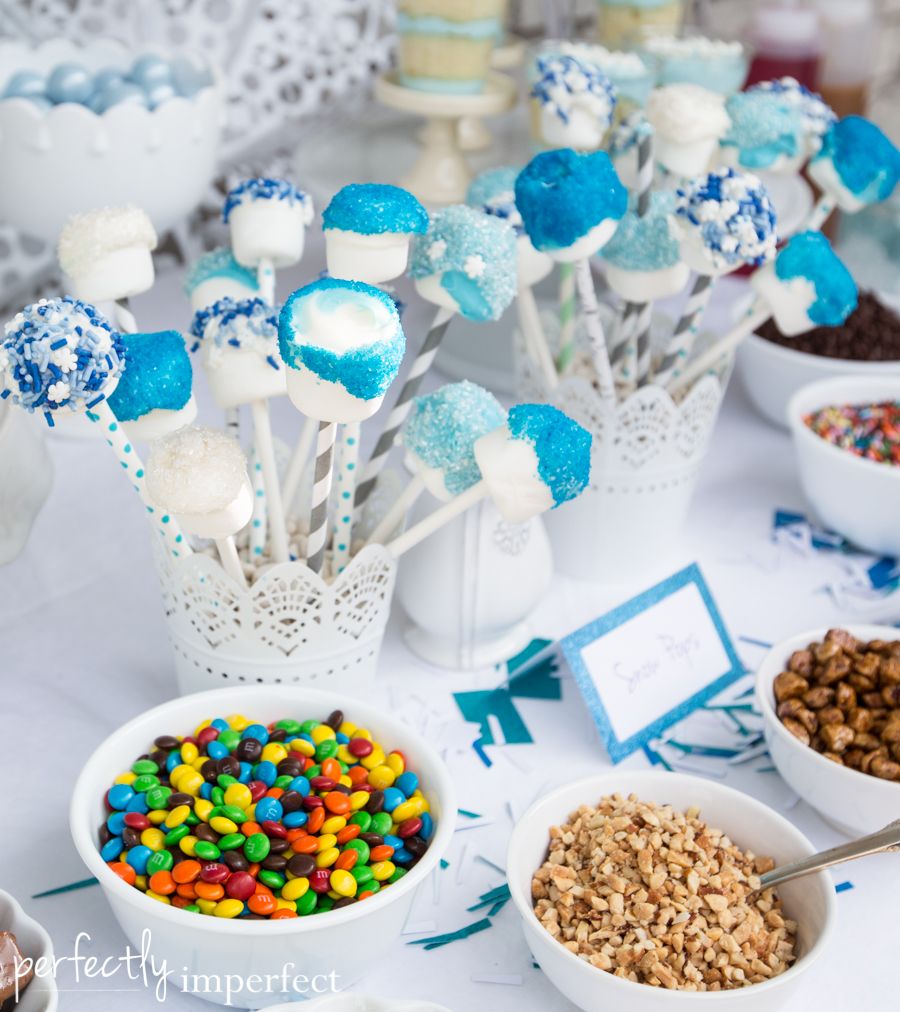 Simple Frozen Birthday Party | Girl's Birthday Party Ideas | perfectly imperfect