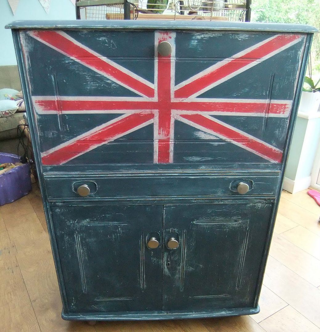 painted and distressed furniture with a union jack paint finish